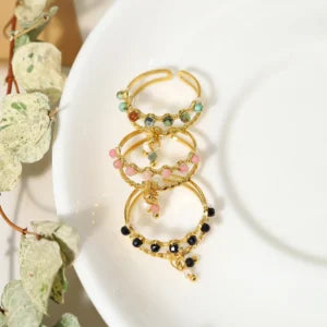 Bague à Breloques Émeraude Dorée et Nacre