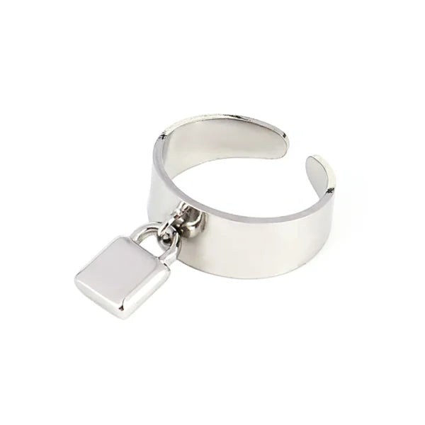 Bague Breloque Cadenas Argentée Chic