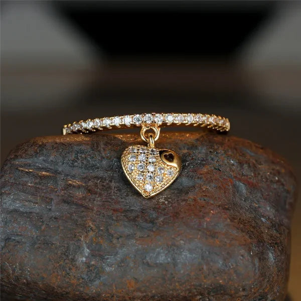 Bague Breloque Cœur Doré Élégant