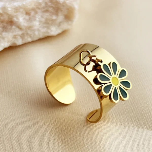 Bague Breloques Fleur Verte et Dorée
