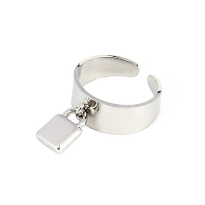 Bague Breloque Cadenas Argentée Chic