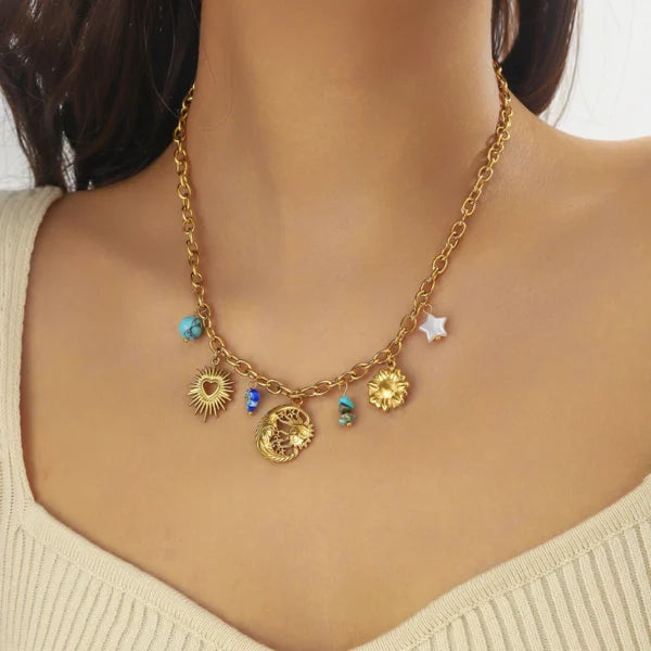 Collier Breloque Lune et Soleil Doré