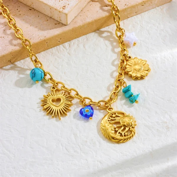 Collier Breloque Lune et Soleil Doré