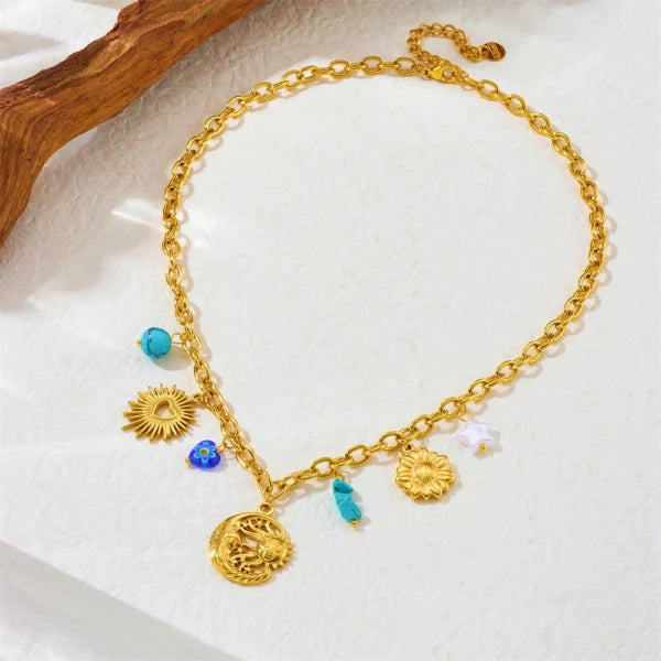 Collier Breloque Lune et Soleil Doré