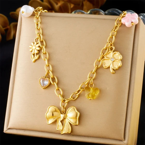 Collier Breloque avec Nœud Papillon Doré