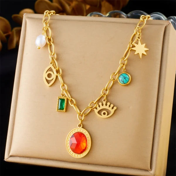 Collier Breloque Pierre Rouge Éclatante