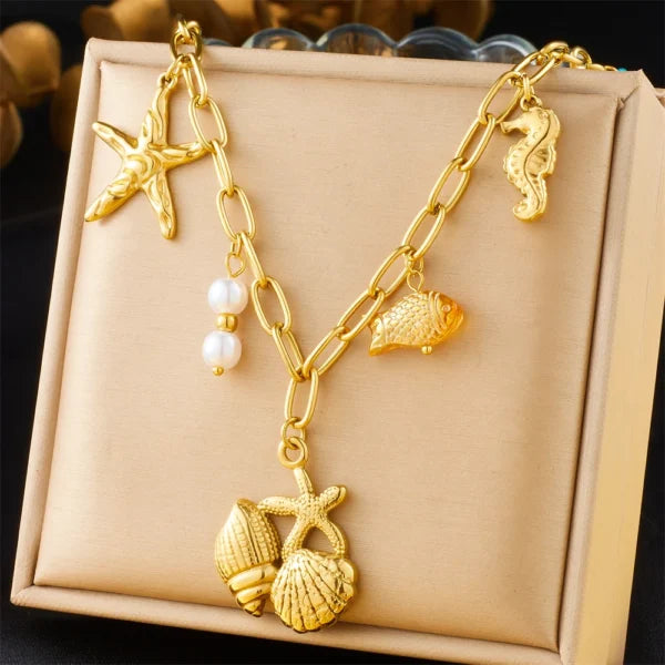Collier à breloques de la Mer
