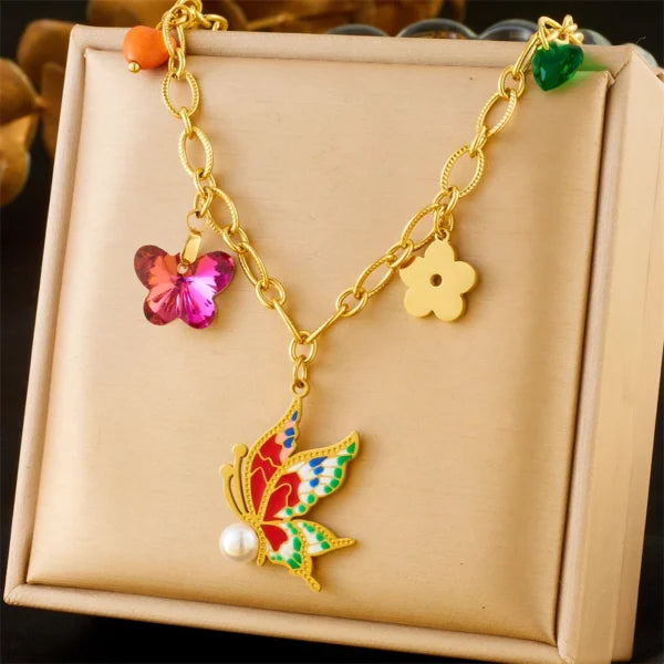 Collier Breloque Doré et Fée