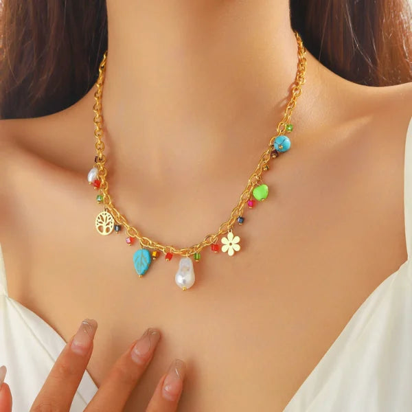 Collier à Breloques Perles Blanches Élégantes