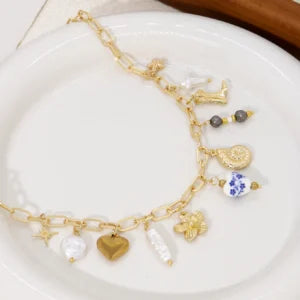 Collier à Breloques Coquillage Blanc et Bleu Doré