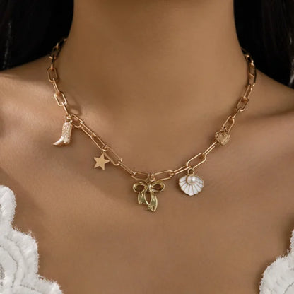 Collier Breloque Nœud Papillon Doré