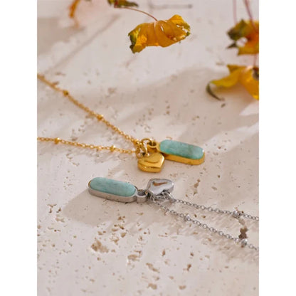 Collier Breloque Cœur Argenté et Pierre de Sérénité