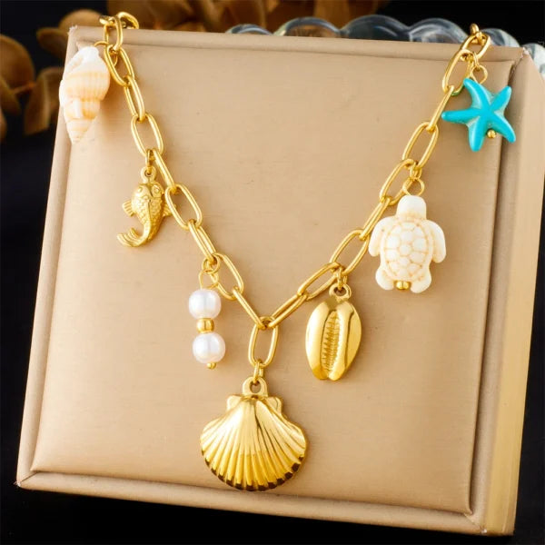 Collier à Breloques Coquillages Dorés